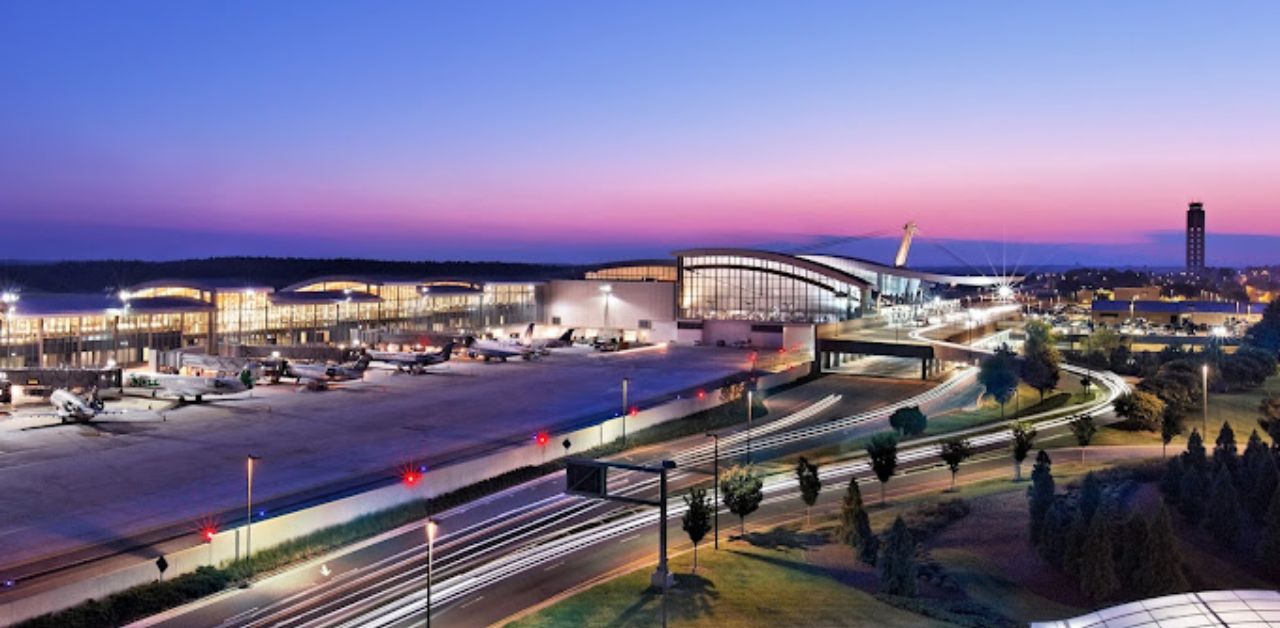 9 Air RDU Airport Terminal