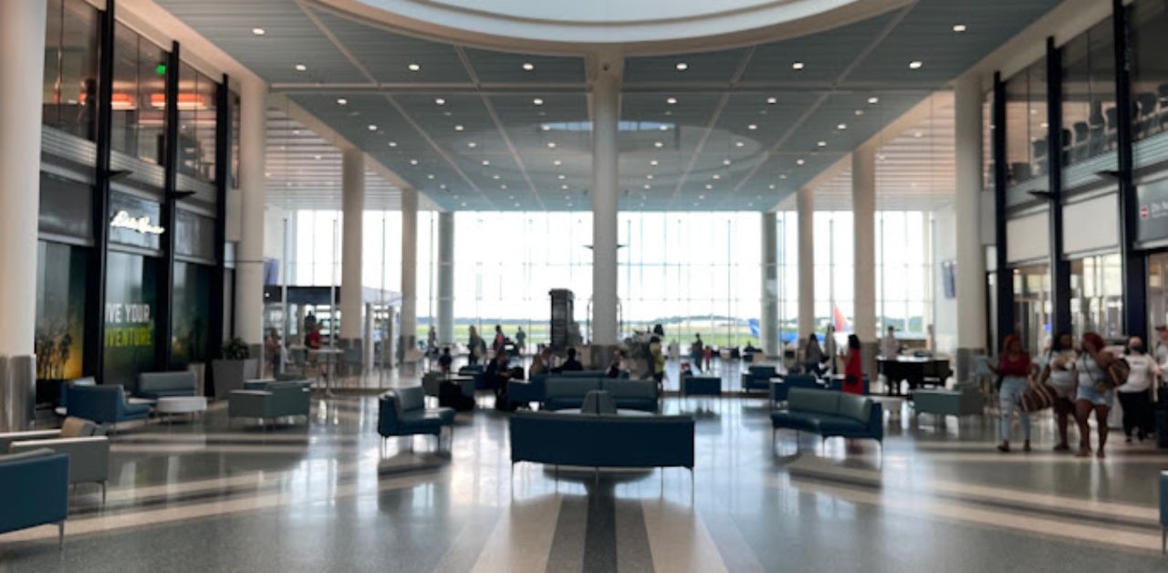 Allegiant Air CHS Airport Terminal