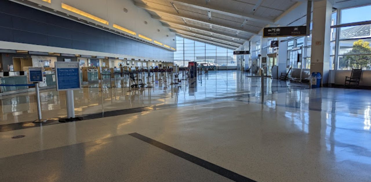 Allegiant Air MDT Airport Terminal