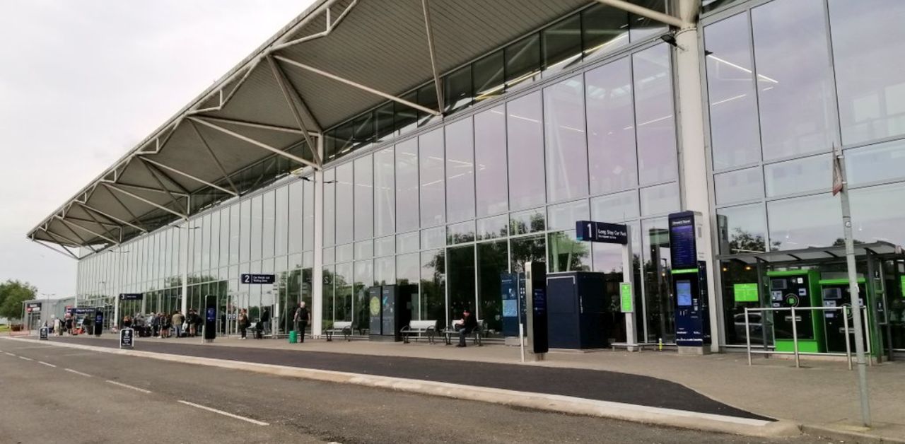 Ryanair BRS Airport Terminal